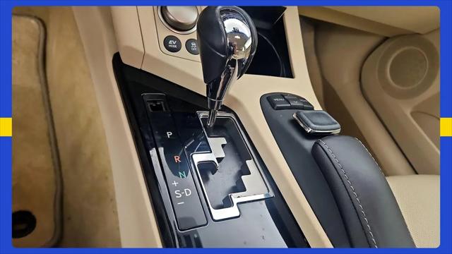 2015 Lexus ES 300h ES 300h