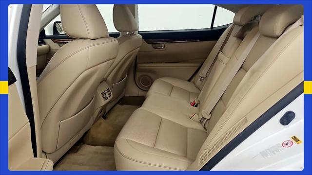 2015 Lexus ES 300h ES 300h