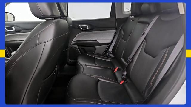 2022 Jeep Compass Latitude Lux 4x4