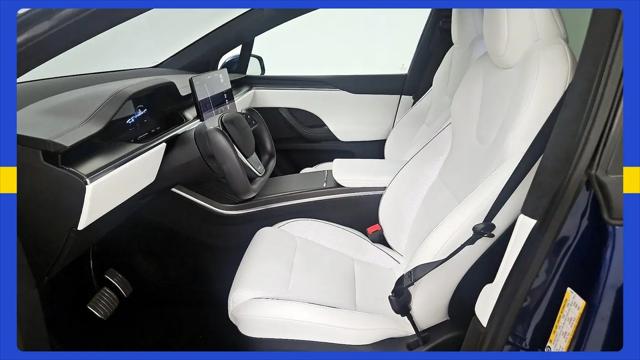2023 Tesla Model X Plaid Tri Motor All-Wheel Drive