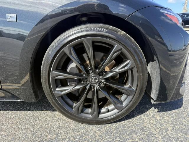 2025 Lexus IS 350 F SPORT Design