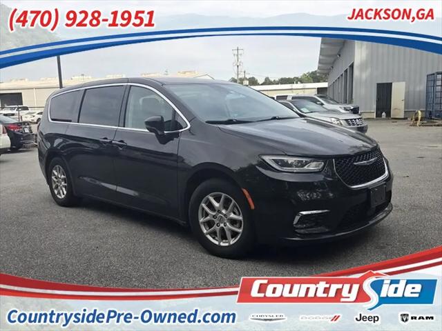 2023 Chrysler Pacifica Touring L for sale in Jackson, GA