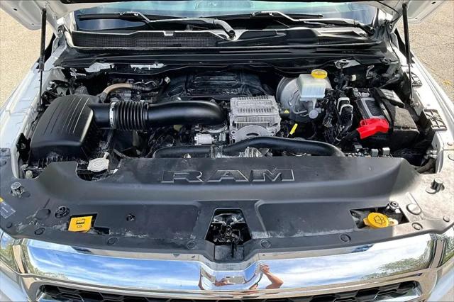 2024 Ram 1500 Big Horn Crew Cab 4x4 57 Box