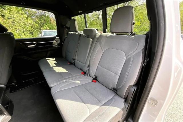 2024 Ram 1500 Big Horn Crew Cab 4x4 57 Box