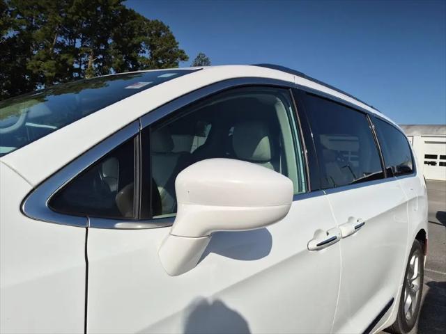 2018 Chrysler Pacifica Touring L Plus