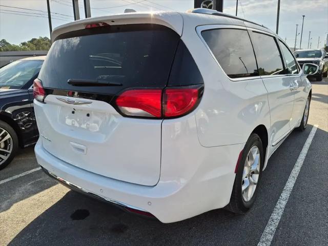 2018 Chrysler Pacifica Touring L Plus
