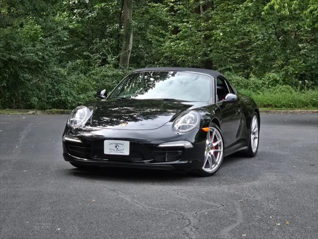 2015 Porsche 911 Carrera 4S