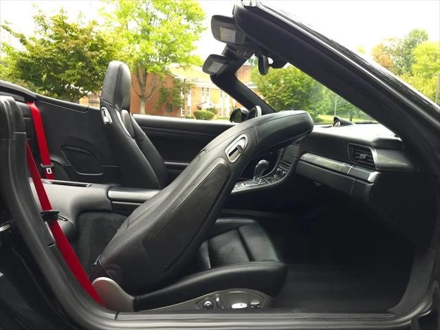 2015 Porsche 911 Carrera 4S