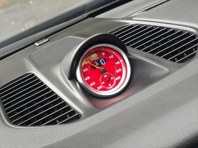 2015 Porsche 911 Carrera 4S