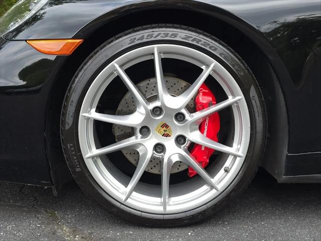 2015 Porsche 911 Carrera 4S