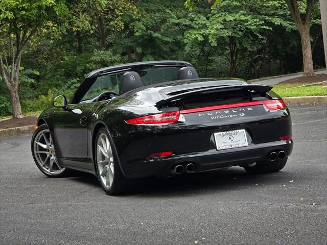 2015 Porsche 911 Carrera 4S