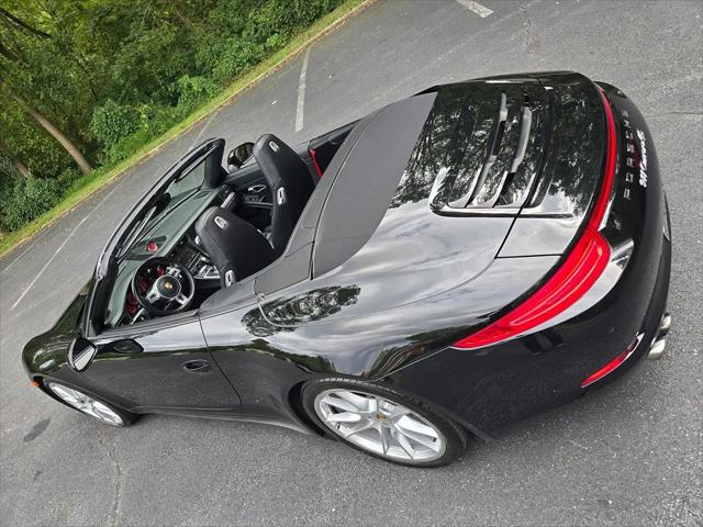 2015 Porsche 911 Carrera 4S