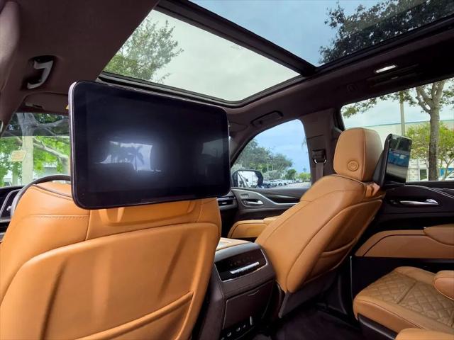 2021 Cadillac Escalade 2WD Sport
