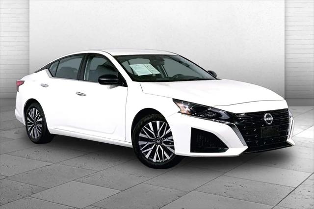 2025 Nissan Altima SV FWD for sale in Lees Summit, MO