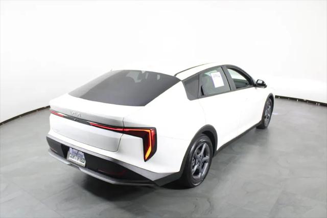 2025 Kia K4 LXS