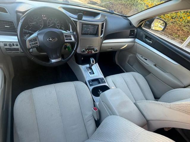 2012 Subaru Outback 3.6R Premium