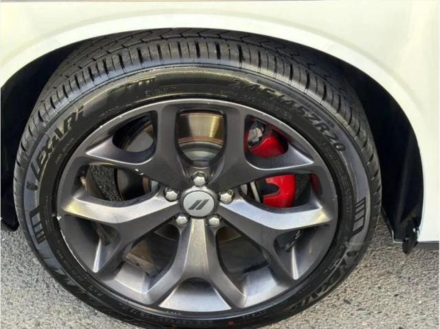 2017 Dodge Challenger SXT Plus