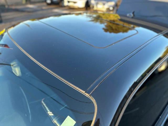 2017 Dodge Challenger 392 Hemi Scat Pack Shaker