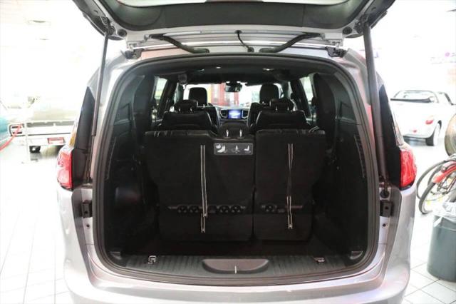 2020 Chrysler Pacifica AWD Launch Edition