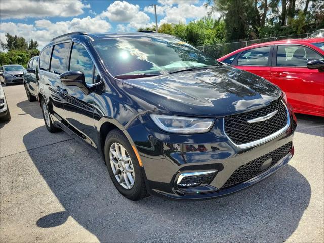 2022 Chrysler Pacifica Touring for sale in Bradenton, FL