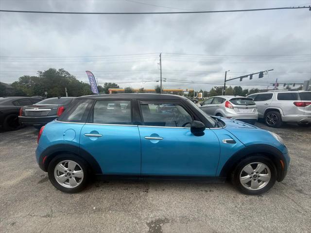 2016 MINI Hardtop Cooper