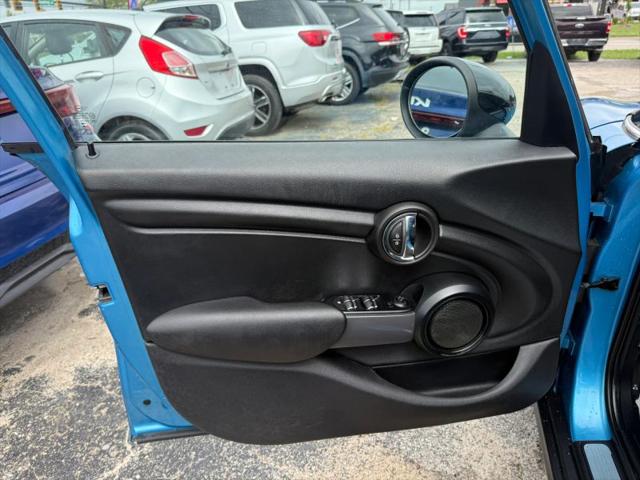 2016 MINI Hardtop Cooper