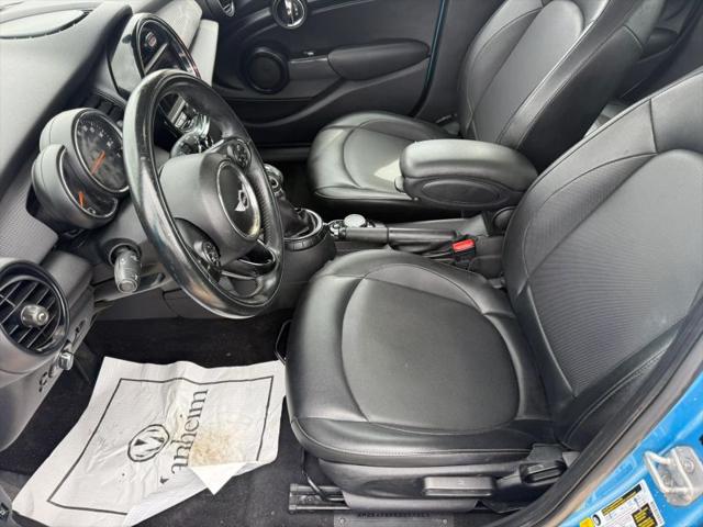 2016 MINI Hardtop Cooper