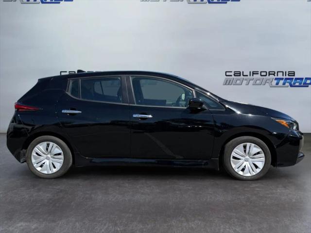 2025 Nissan LEAF S