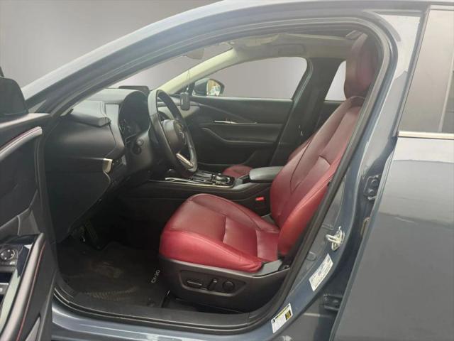 2025 Mazda CX-30 2.5 S Carbon Edition
