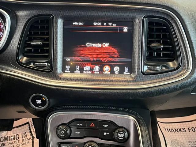 2017 Dodge Challenger SXT
