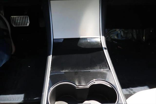 2019 Tesla Model 3 Performance