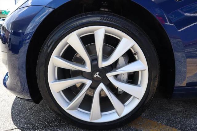 2019 Tesla Model 3 Performance