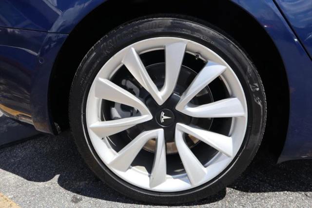 2019 Tesla Model 3 Performance