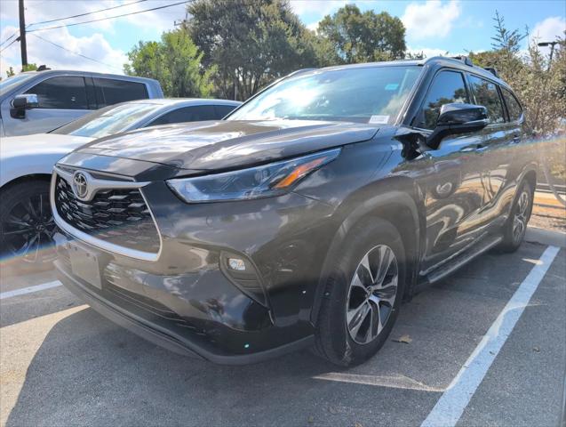 2022 Toyota Highlander XLE for sale in San Antonio, TX