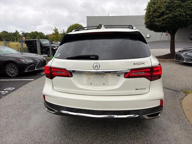 2017 Acura MDX w/Technology Package