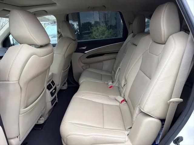 2017 Acura MDX w/Technology Package