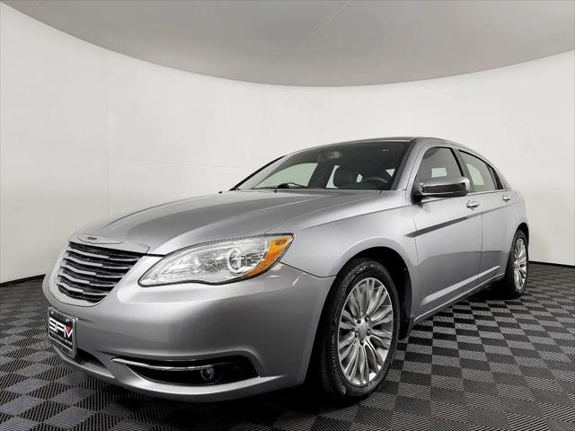 2013 Chrysler 200 Limited for sale in Lynnwood, WA