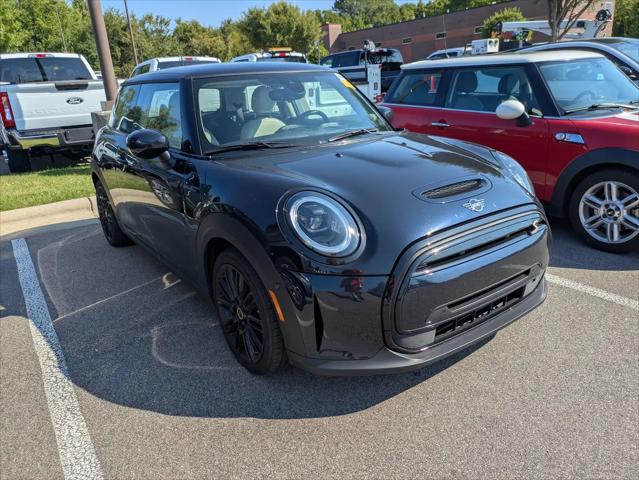 2023 MINI SE Hardtop Cooper for sale in Apex, NC