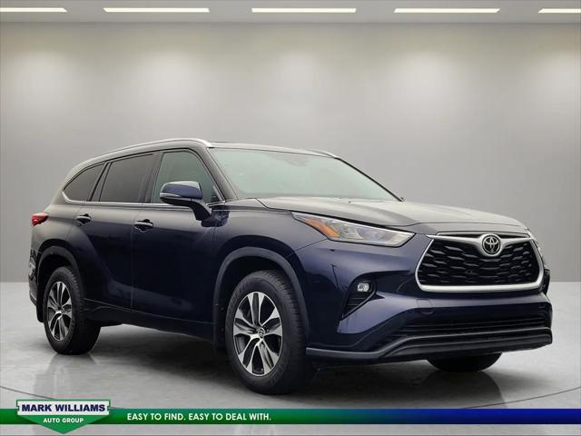 2020 Toyota Highlander XLE for sale near Cincinnati, OH