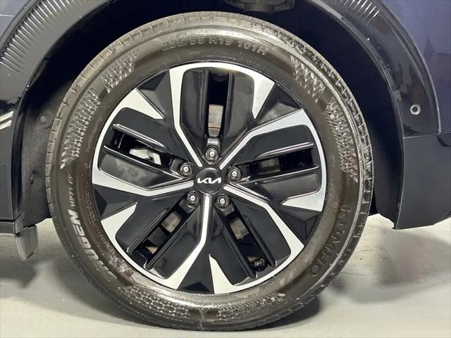 2023 Kia EV6 Wind
