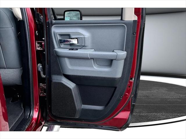 2018 Ram 1500 Big Horn Quad Cab 4x4 64 Box