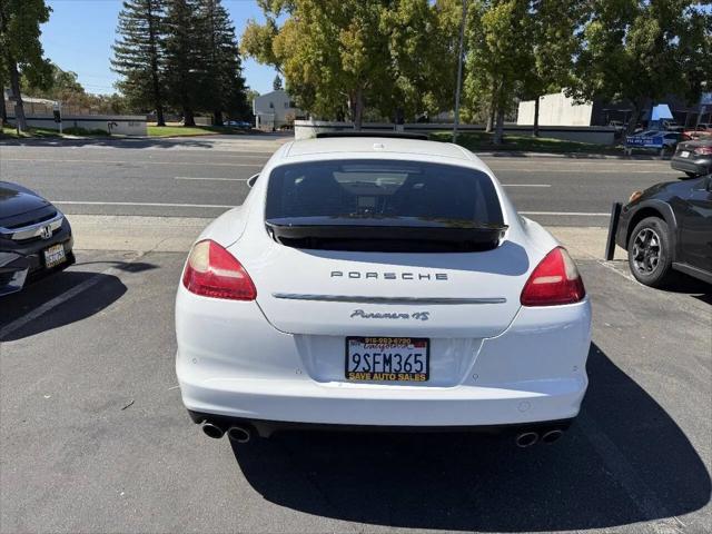 2011 Porsche Panamera 4S