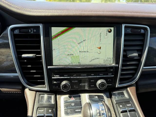2011 Porsche Panamera 4S