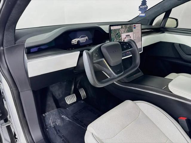 2022 Tesla Model X Plaid Tri Motor All-Wheel Drive