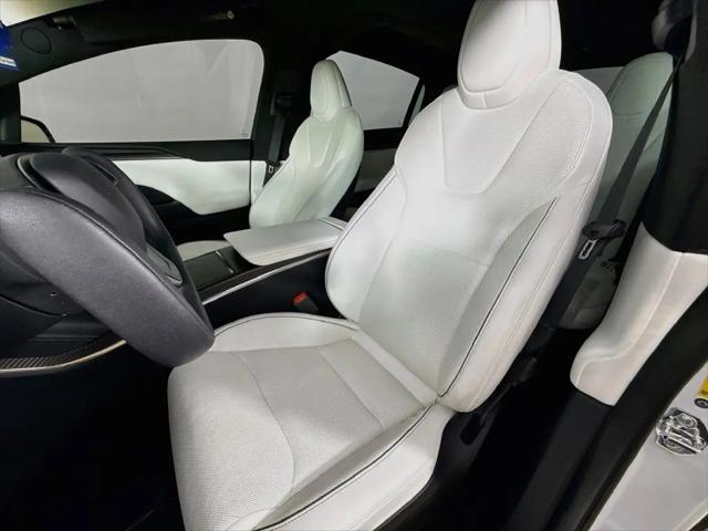 2022 Tesla Model X Plaid Tri Motor All-Wheel Drive