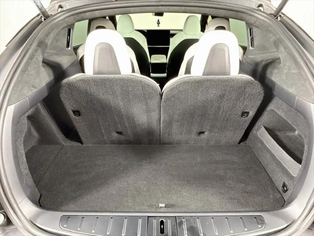 2022 Tesla Model X Plaid Tri Motor All-Wheel Drive