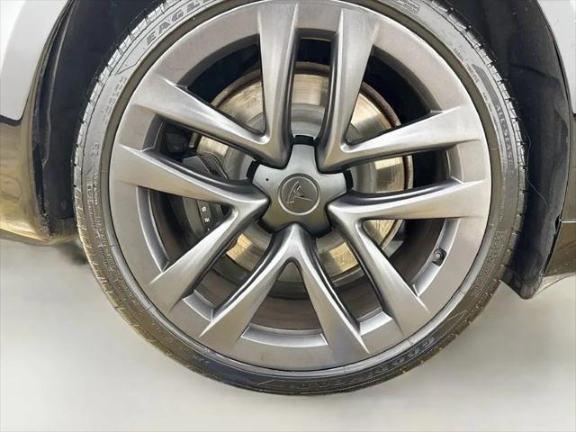 2023 Tesla Model S Standard Range