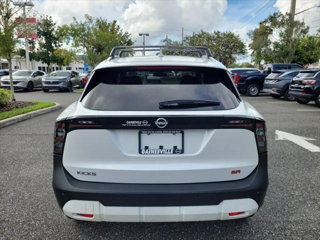 2025 Nissan Kicks SR FWD