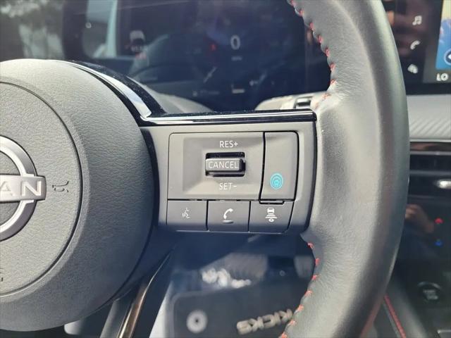 2025 Nissan Kicks SR FWD