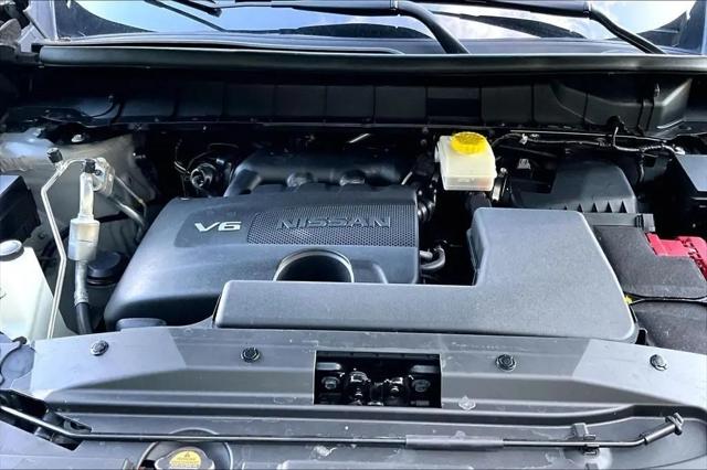 2023 Nissan Pathfinder SL 4WD